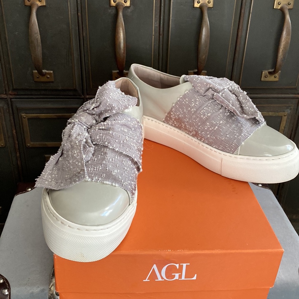 ⭐️ AGL Italian Leather Shoes - Picture 5 of 7